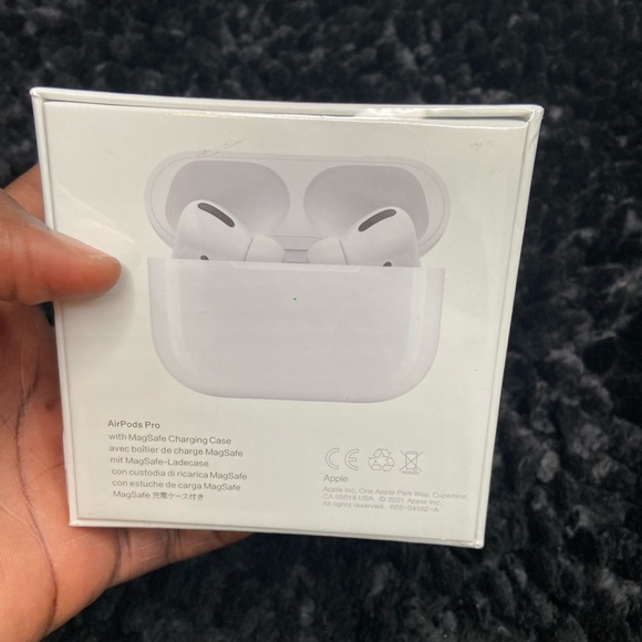 BRAND NEW Apple AirPods Pro